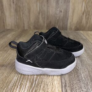 Nike Air Jordan Max Auro 3 Toddler Youth Size 6C Black DA8023-002 Sneaker Shoes